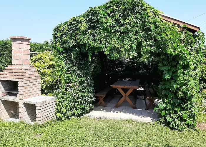 Csaladbarat Вонярцвашхедь